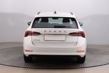 Škoda Octavia - 2021