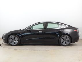 Tesla Model 3 - 2020