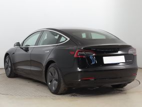 Tesla Model 3 - 2020