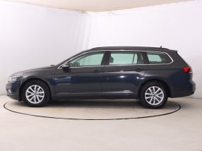 Volkswagen Passat - 2020