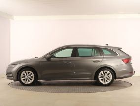 Škoda Octavia - 2022