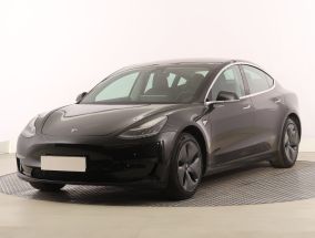 Tesla Model 3 - 2019