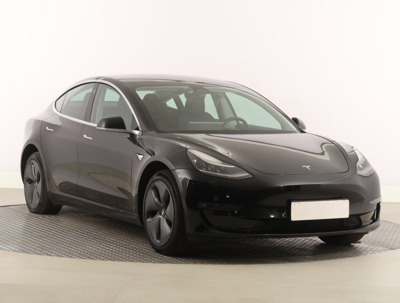 Tesla Model 3, 2019