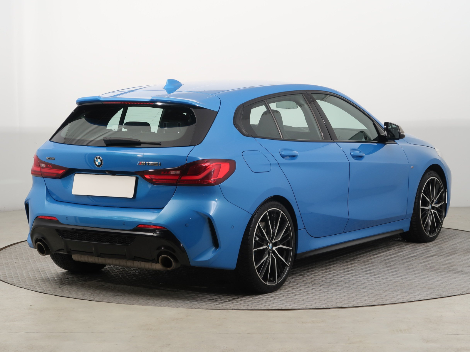 BMW 1 - 2019
