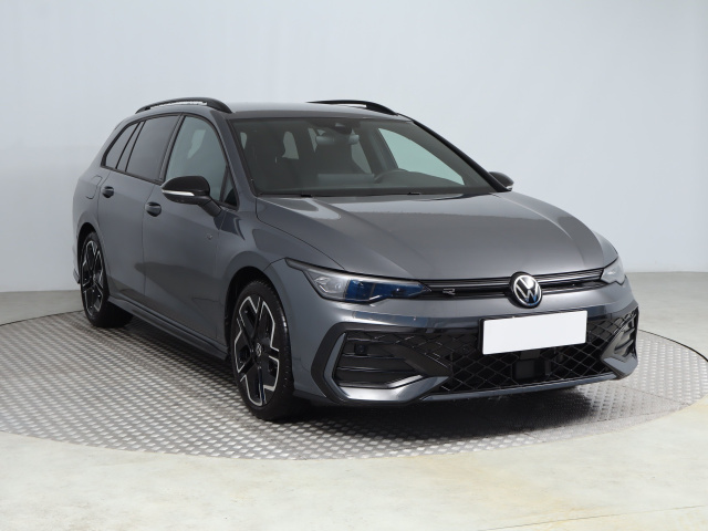 Volkswagen Golf 2025
