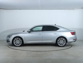 Skoda Superb - 2021