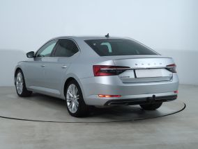 Skoda Superb - 2021