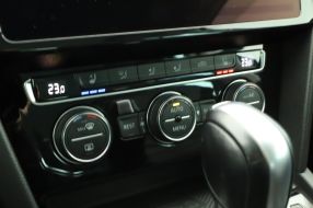 Volkswagen Passat - 2019