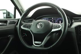 Volkswagen Passat - 2019
