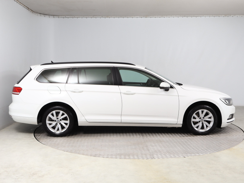 Volkswagen Passat, 2018