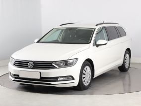 Volkswagen Passat - 2015