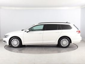 Volkswagen Passat - 2015