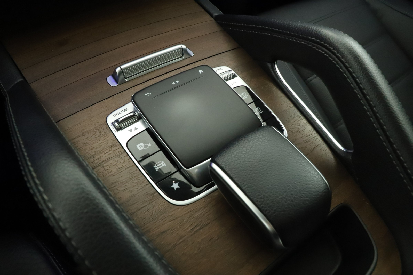 Mercedes-Benz GLE - 2020