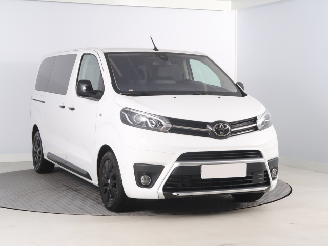 Toyota Proace Verso 2022