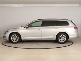 Volkswagen Passat - 2017