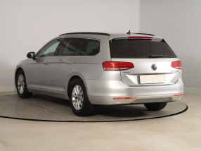 Volkswagen Passat - 2017