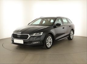 Škoda Octavia - 2021