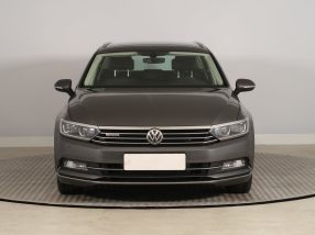 Volkswagen Passat - 2016