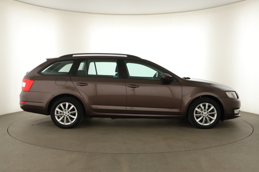 Škoda Octavia, 2015