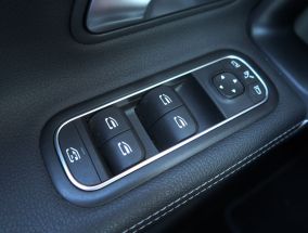 Mercedes-Benz A - 2024