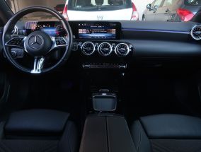 Mercedes-Benz A - 2024