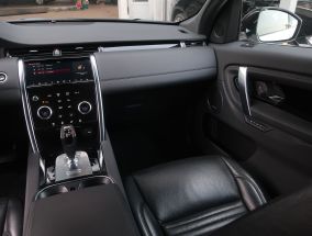 Land Rover Discovery Sport - 2020