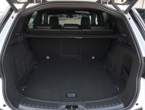 Land Rover Discovery Sport - 2020