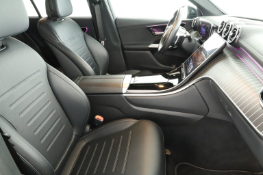 Mercedes-Benz GLC - 2024