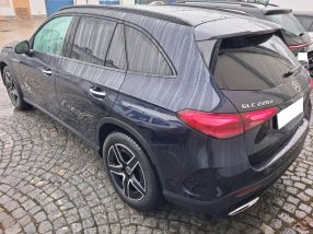 Mercedes-Benz GLC - 2024
