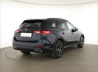 Mercedes-Benz GLC - 2024