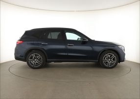 Mercedes-Benz GLC - 2024