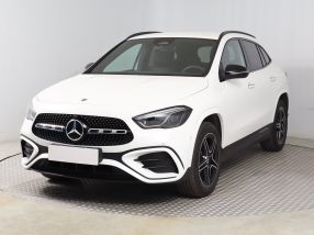Mercedes-Benz GLA - 2023