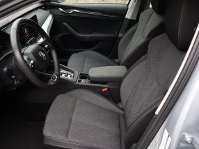 Škoda Octavia - 2023