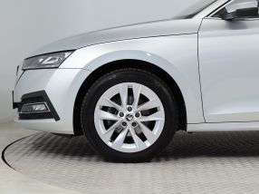 Škoda Octavia - 2023