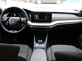 Škoda Octavia - 2023