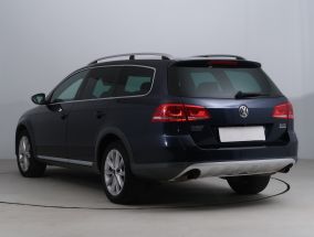 Volkswagen Passat - 2014