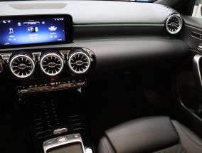 Mercedes-Benz A - 2024