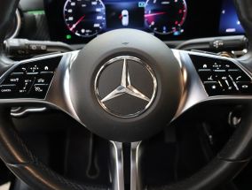 Mercedes-Benz A - 2024