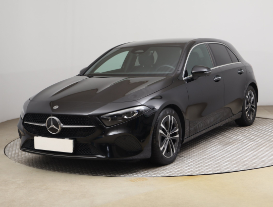 Mercedes-Benz A 200 d