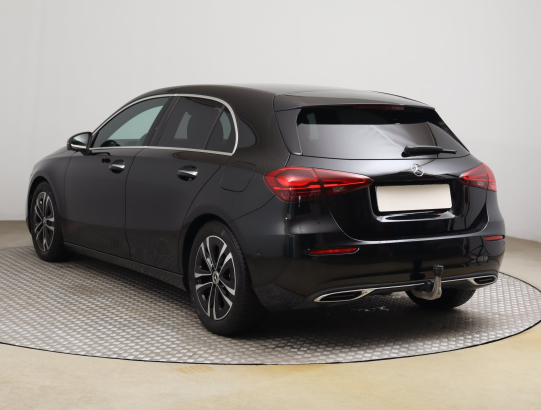 Mercedes-Benz A 200 d