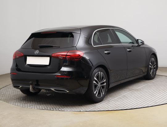 Mercedes-Benz A 200 d