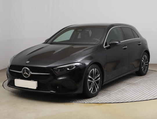 Mercedes-Benz A 200 d
