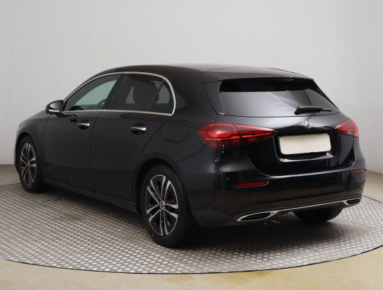 Mercedes-Benz A 200 d