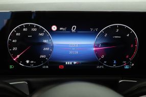 Mercedes-Benz GLB - 2024