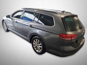 Volkswagen Passat - 2016
