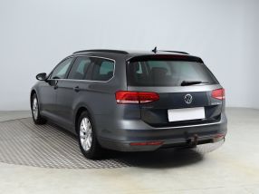 Volkswagen Passat - 2016