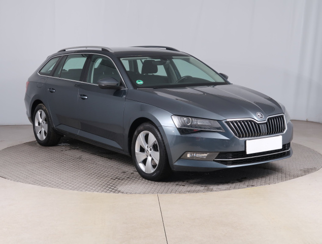 Škoda Superb 2017