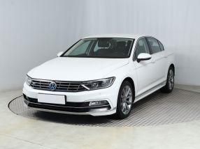 Volkswagen Passat - 2017
