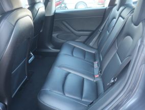 Tesla Model 3 - 2019