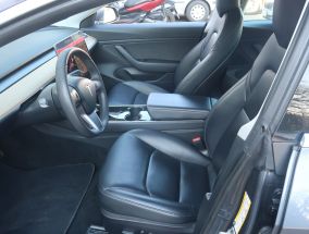 Tesla Model 3 - 2019